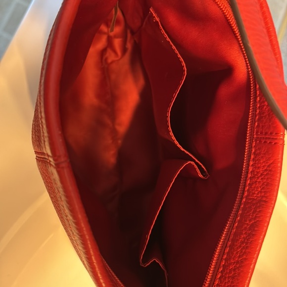 Fun Coach bag in a lovely red shade. Perfect accessory for any event. - Picture 4 of 6